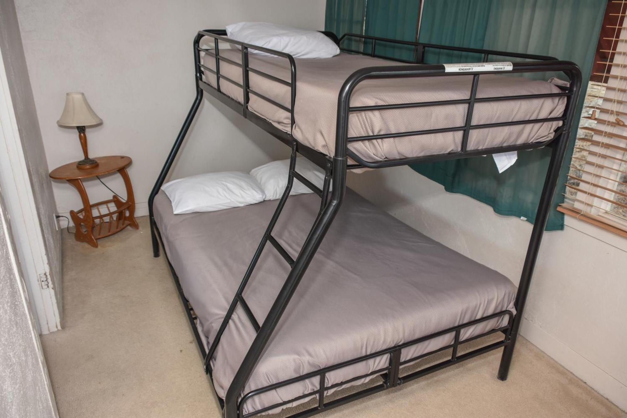 Motel&tents Motel 2*